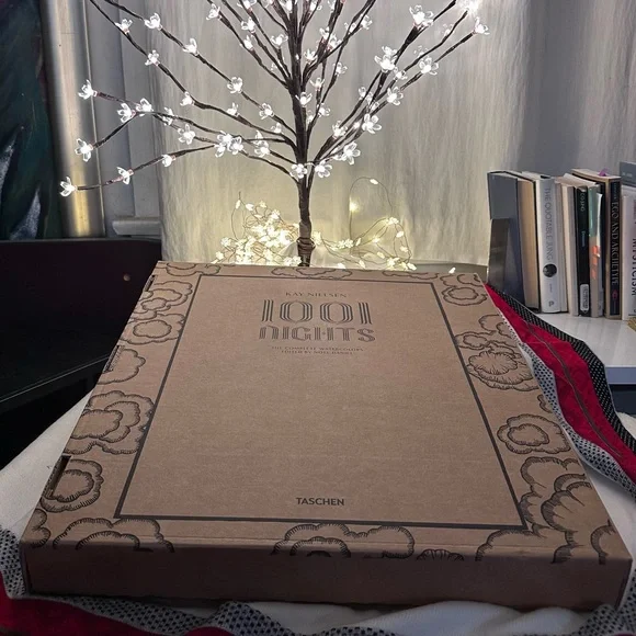 TASCHEN 1001 Nights Blue and Gold Special Edition Numbered 8XX of 5000 - Picture 6 of 16